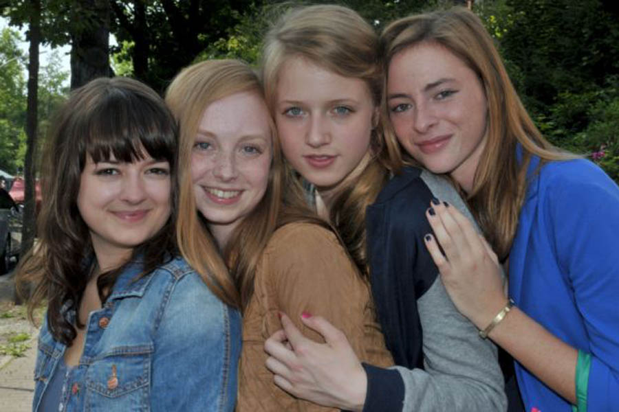 EIN STARKES TEAM - Die Gottesanbeterin: Michelle Barthel, Natascha Lawiszus, Henriette Nagel, Carolyn Genzkow